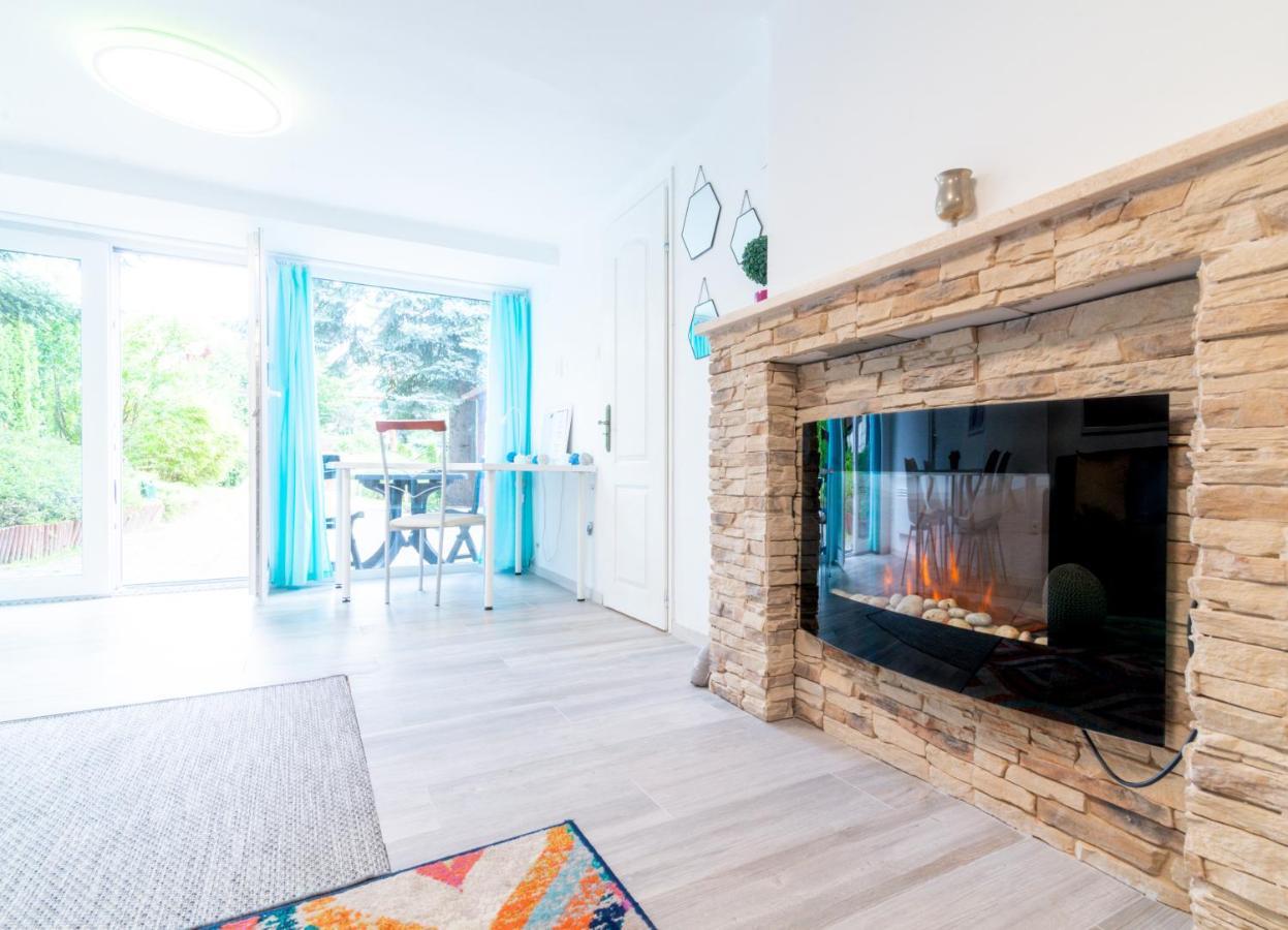 Cosy And Colorful Apartment Szentendre Exterior foto